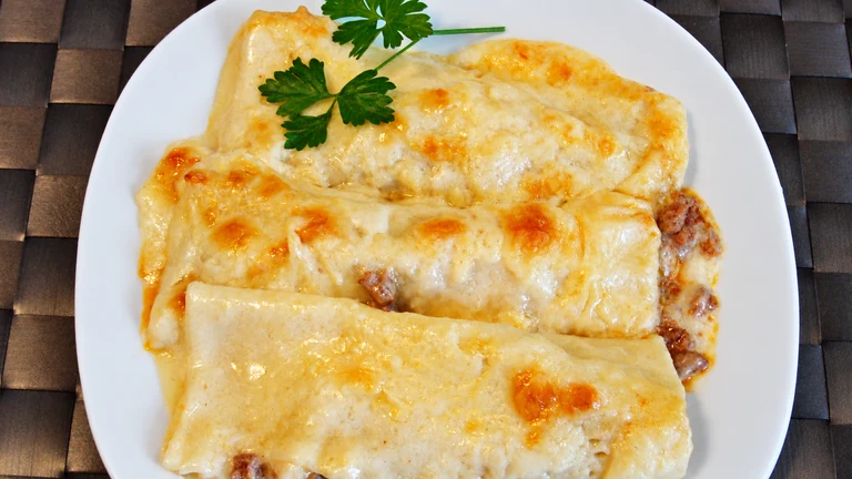 Canelones de carne,