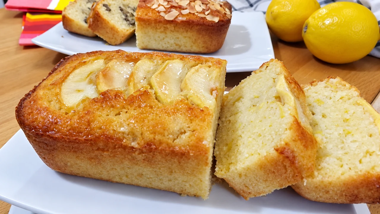Bizcocho, Cake de manzana,
