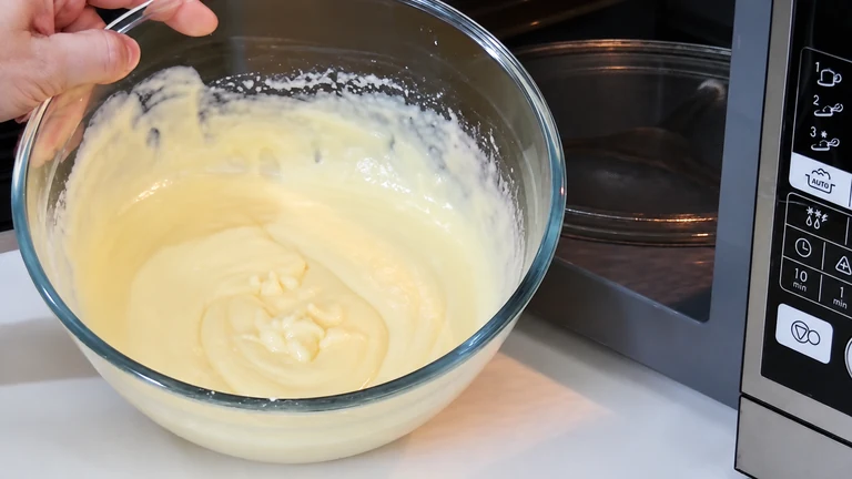 Crema pastelera en el microondas,