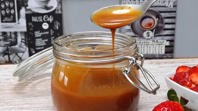 Sirope de caramelo, salsa de toffee,