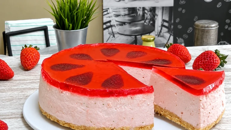 tarta helada de fresa,