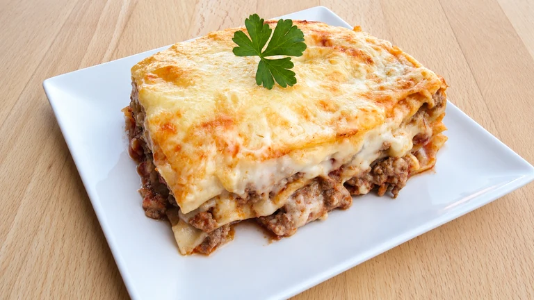 Lasaña de carne,