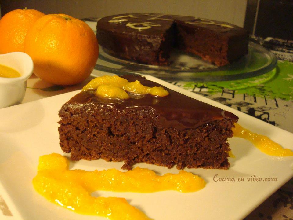 tarta-de-chocolate-almendra-y-naranja