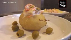 Patatas asadas rellenas,